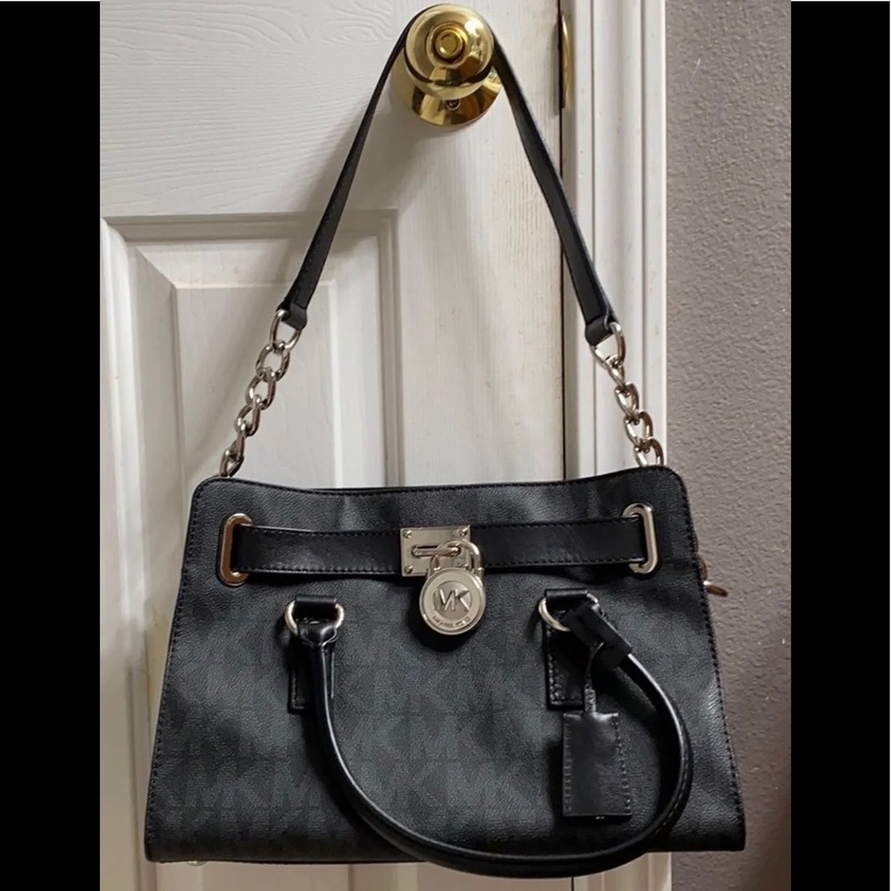 MICHAEL KORS HAMILTON SATCHEL